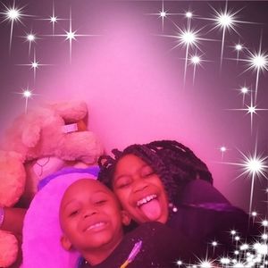 Meet your Posher, Angie